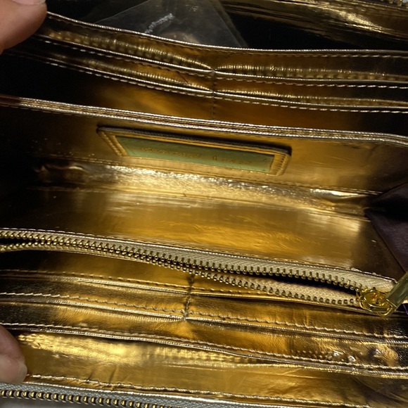 Deux Lux Silver Wallet Faux Pearl Sequence. Gently Used. Functional and Stylish - Picture 16 of 17